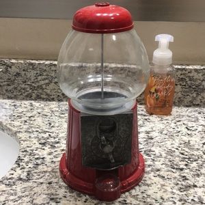 Mini gum ball machine